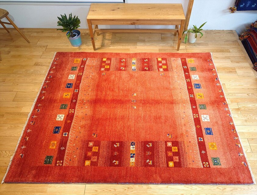 ペルシャ ギャッベ リビングサイズ ラグ 198x155㎝ 桃色 茜色 生命の木