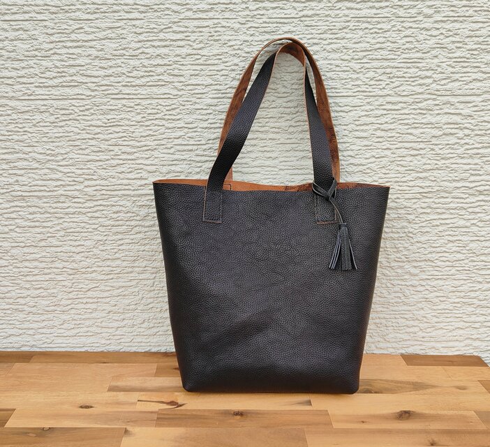 ☆一枚革のBASIC レザートートバッグ（A4/メンズ/レディース/シンプル