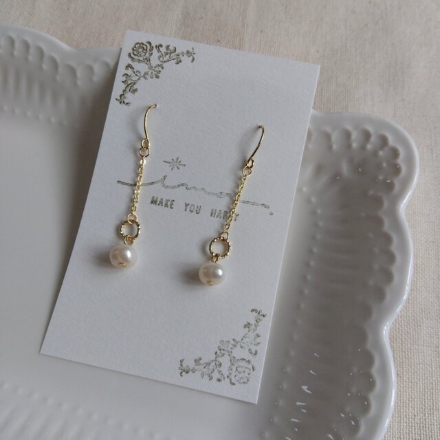 14kgf １粒淡水パールの上品ピアス