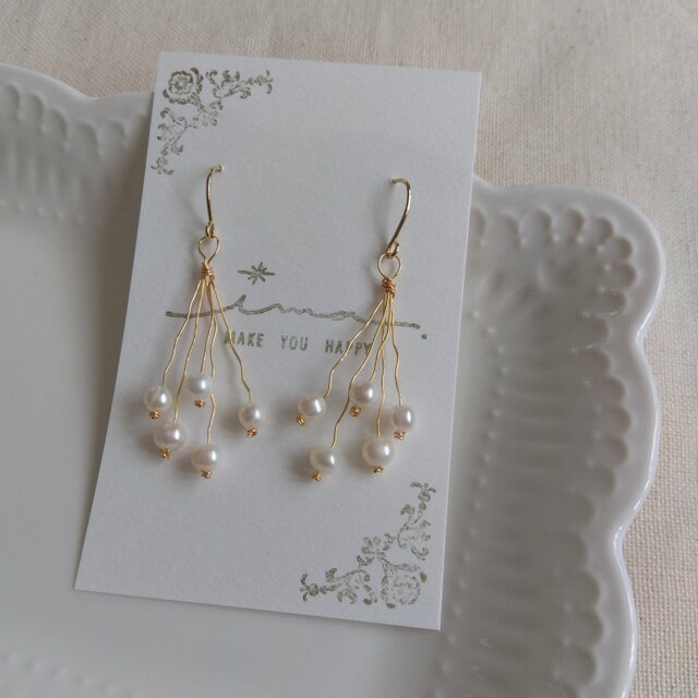 14kgf 淡水パールのブーケピアス