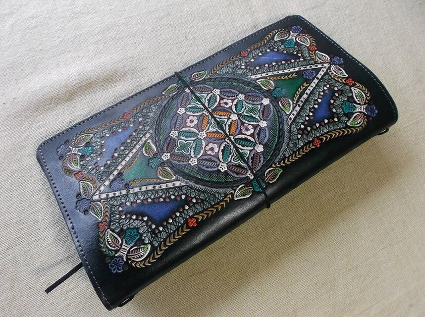 トラベラーズノートカバー 牛革、刻印＆拭き染め カードポケット付き