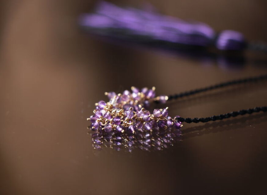 アメジストとシルクの２WAYネックレス（絹・タッセル）