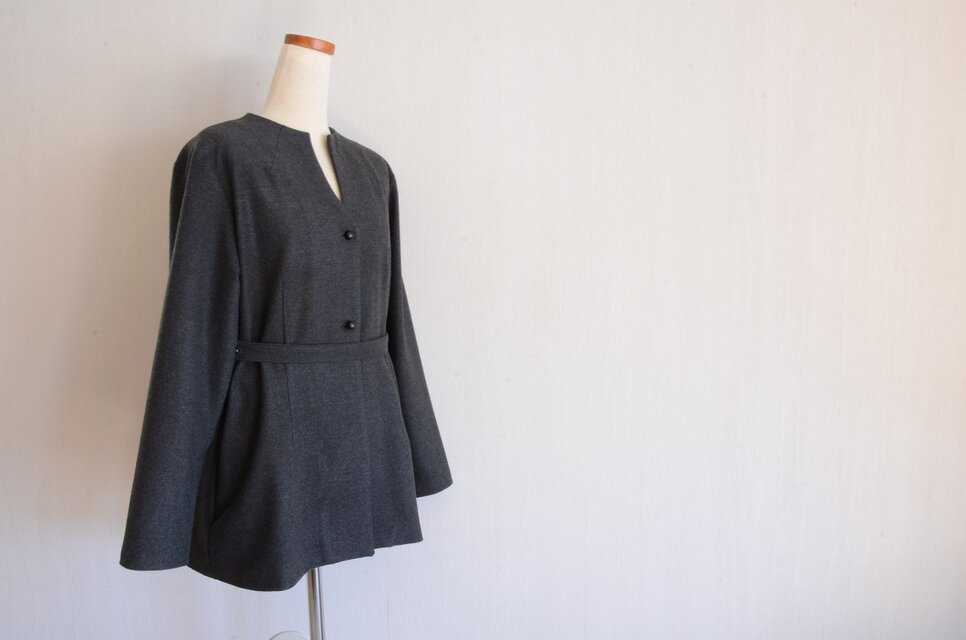 Ｋ様専用オーダーページ　ボトルネックジャケットとパンツのセットアップ　チャコールグレー