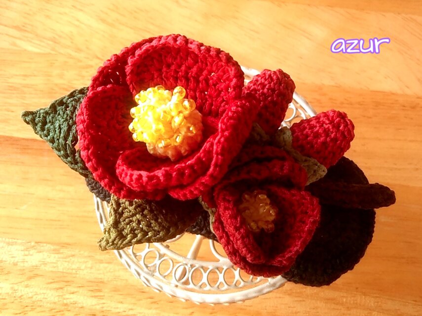 侘助椿のバレッタ　真紅