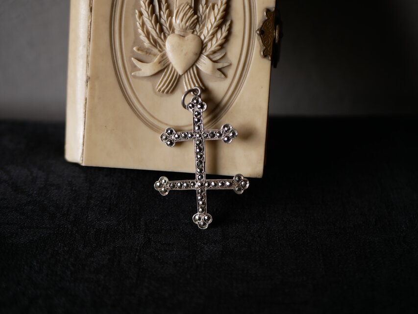 ロレーヌ十字　フランスアンティーク　マルカジット　純銀　シルバーアクセサリー