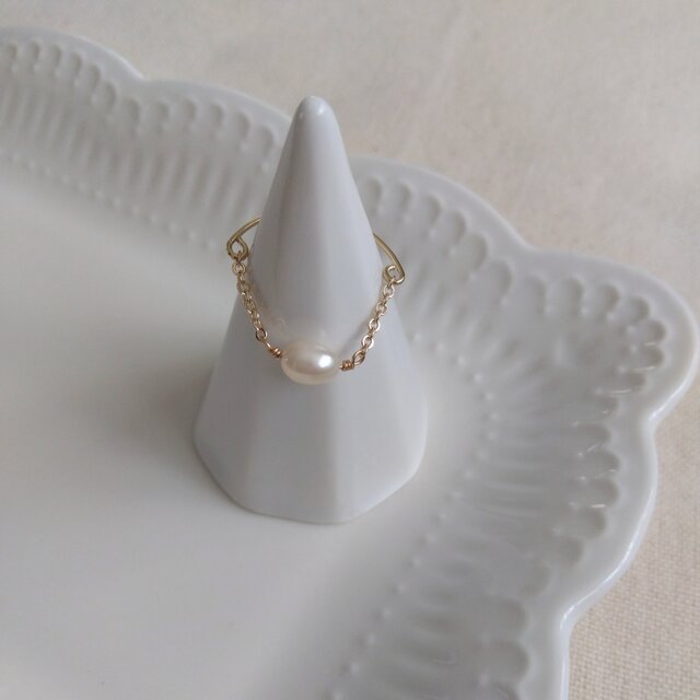 14kgf 繊細なチェーンと淡水ライスパールのリング