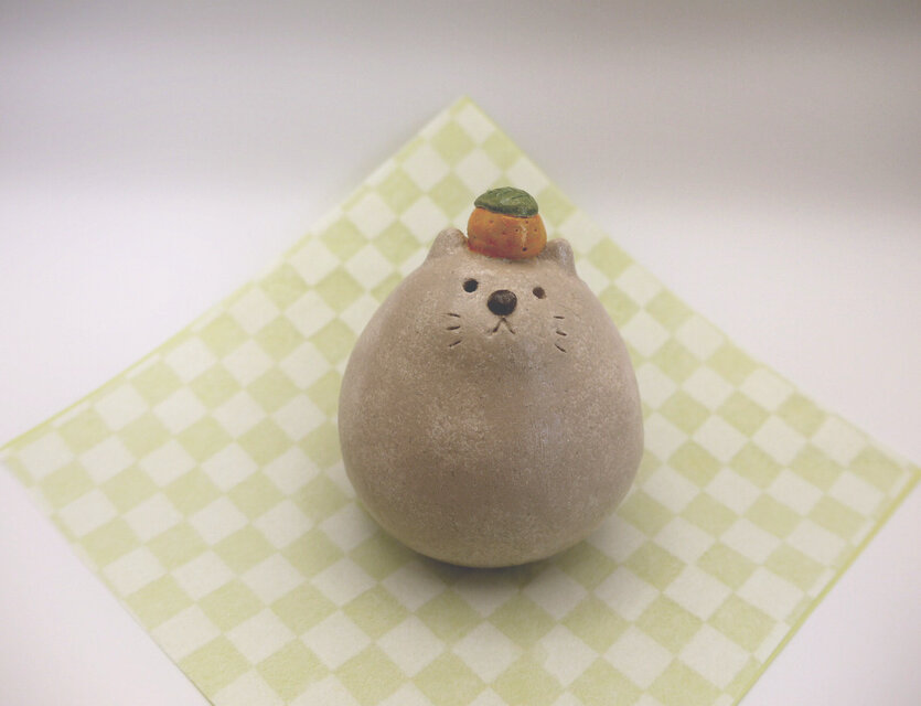 ニャンコの鏡餅風置物
