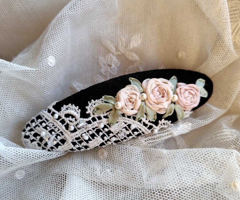 アンティークレース*リボン刺繍*バレッタ*c