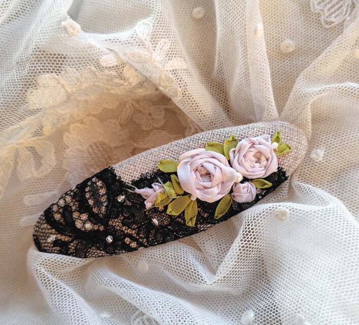 アンティークレース*リボン刺繍*バレッタ*d