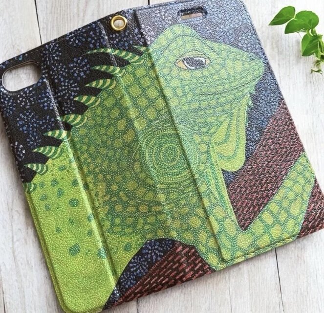 地図の先にあった風──イグアナ・リグネラのiPhoneケース