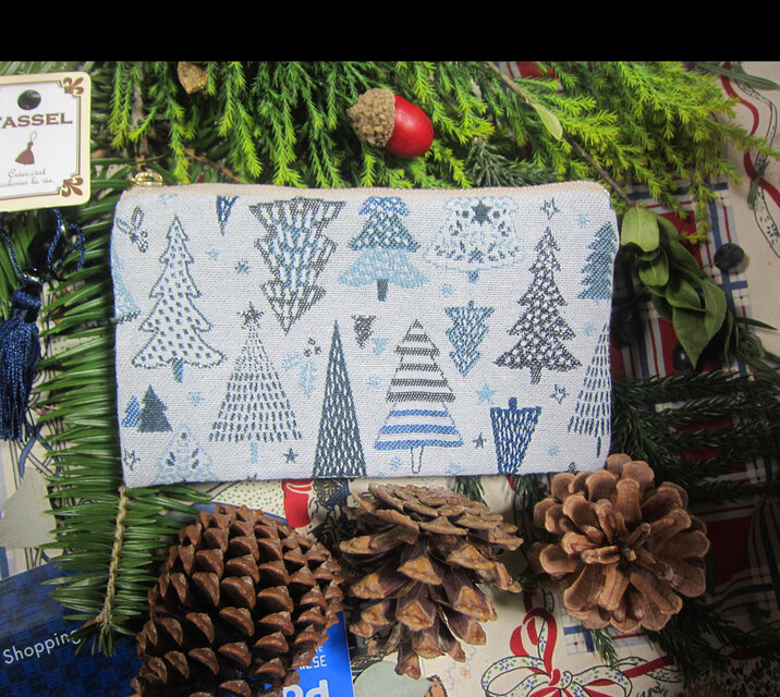 クリスマス　もみの木のポーチ（MS)　祝降誕　イエスキリスト　コスメいれ　カード入れのコピー