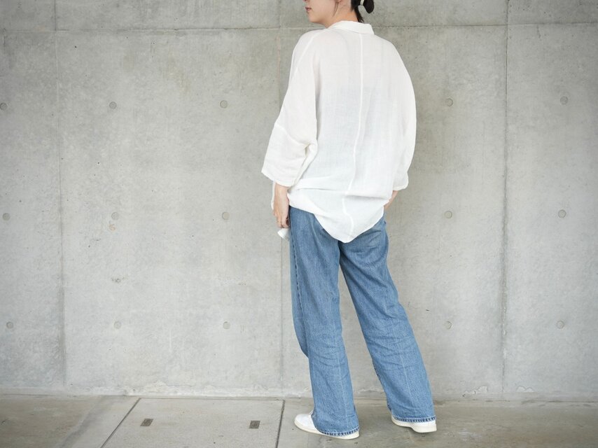 シックで上品な装い ❤︎ 柔らかリネンのドロップショルダーシャツ 白
