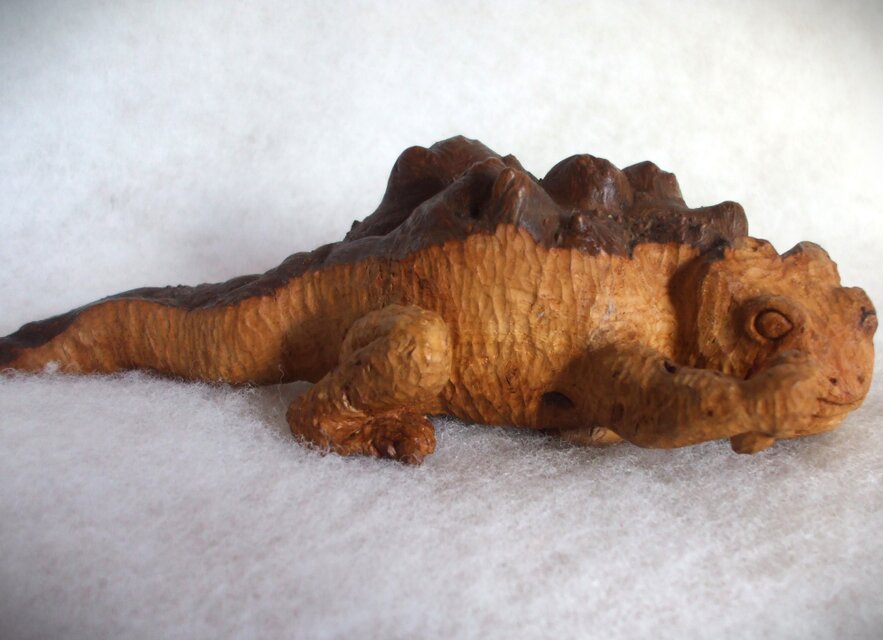 ☆蜥蜴の木彫り置物☆ | iichi 日々の暮らしを心地よくする