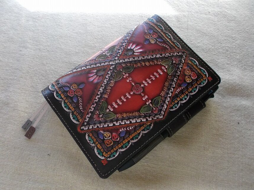 ほぼ日手帳対応 牛革文庫サイズ手帳カバー 刻印＆拭き染め | iichi