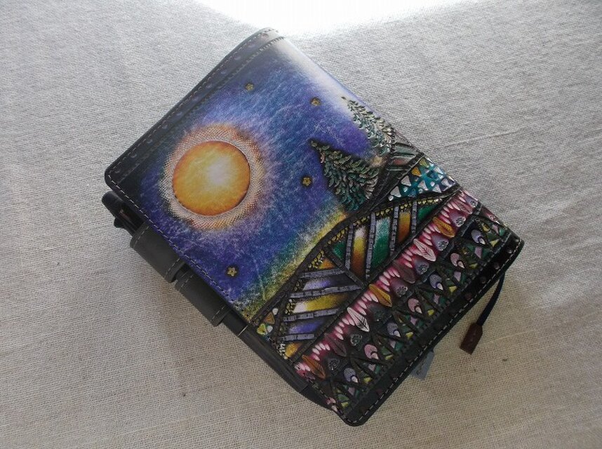 ほぼ日手帳対応 牛革文庫サイズ手帳カバー 刻印＆拭き染め | iichi