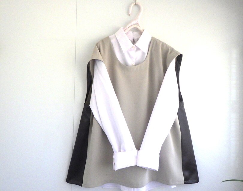 ２色使いのフレンチベスト　ライトベージュ