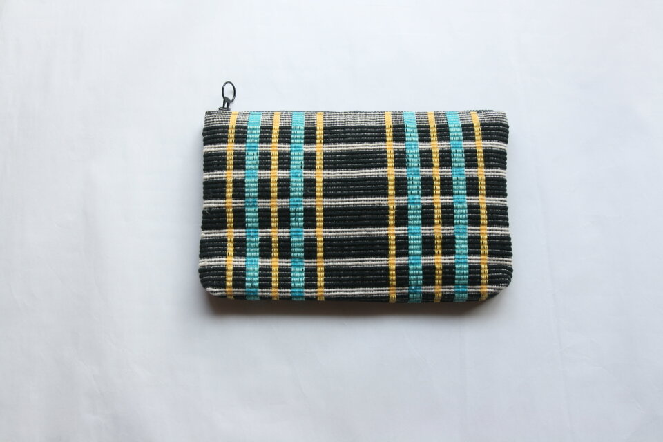 手織り北欧のビッグポーチ