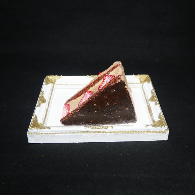 油絵【飛び出すイチゴチョコケーキ】 | iichi 日々の暮らしを心地よく