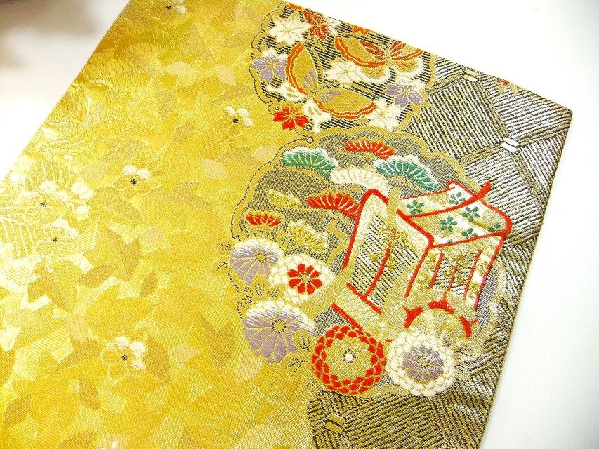 テーブルランナー　鳳凰文　帯リメイク テーブルランナー 吉祥鳳凰 帯リメイク - メルカリ