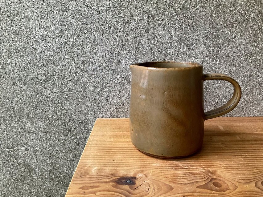 鉄マット釉ピッチャーⅡ