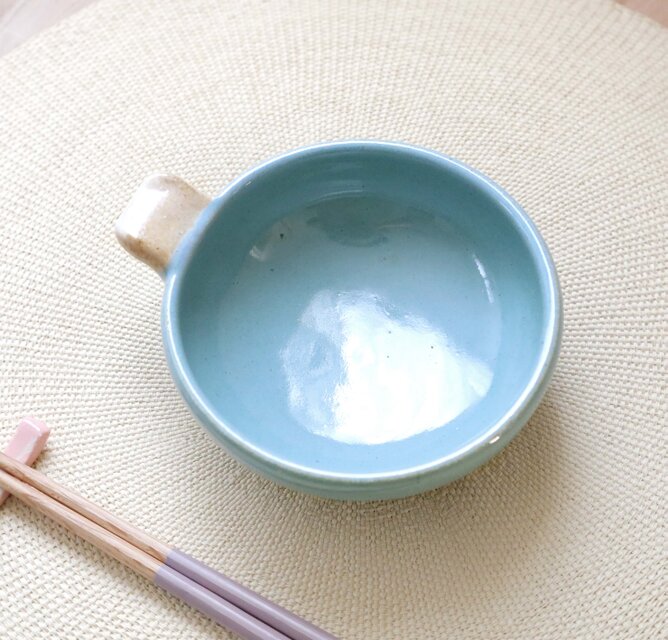 ニュアンスブルーのとんすい 白のアクセント ＊ ３