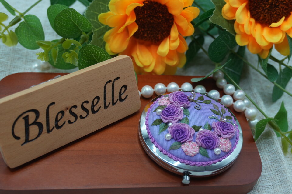 BlesselleCC 刺繍ミラー｜紫ローズとピンク紫陽花の雅やかな手鏡（両面 