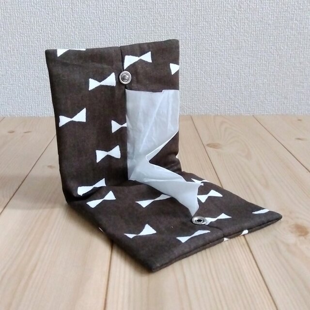 リボン　携帯ティッシュケース　ボックスティッシュから詰替え　ペーパータオル　ブラウン　534