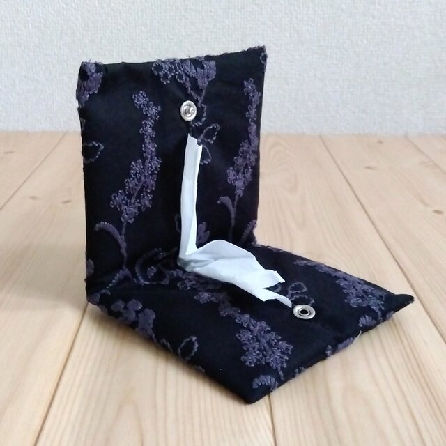 携帯ティッシュケース　花柄刺繍　ボックスティッシュから詰替え　フォーマル　黒　536