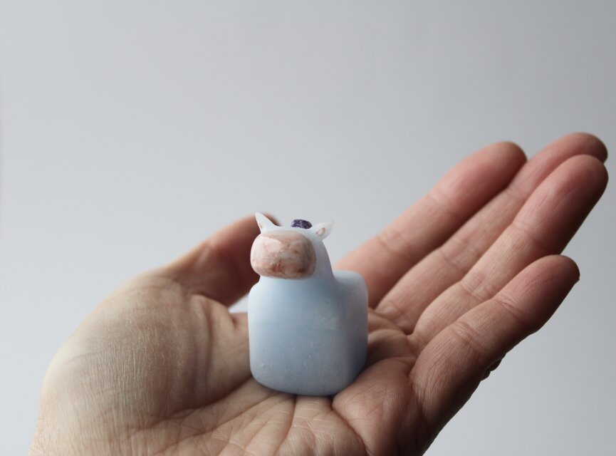 チビうま子(もっと薄い水色)