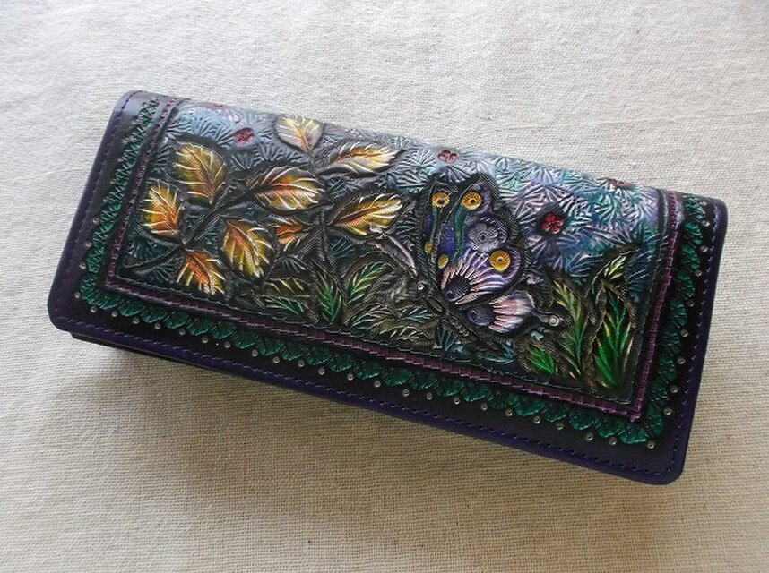 刻印＆拭き染めのロングウォレット　（マチ付き）