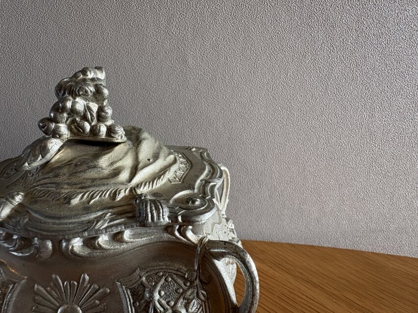 フランスの猫脚のアクセサリーケース（ベルベット内張り）ブロカント ジュエリーボックス