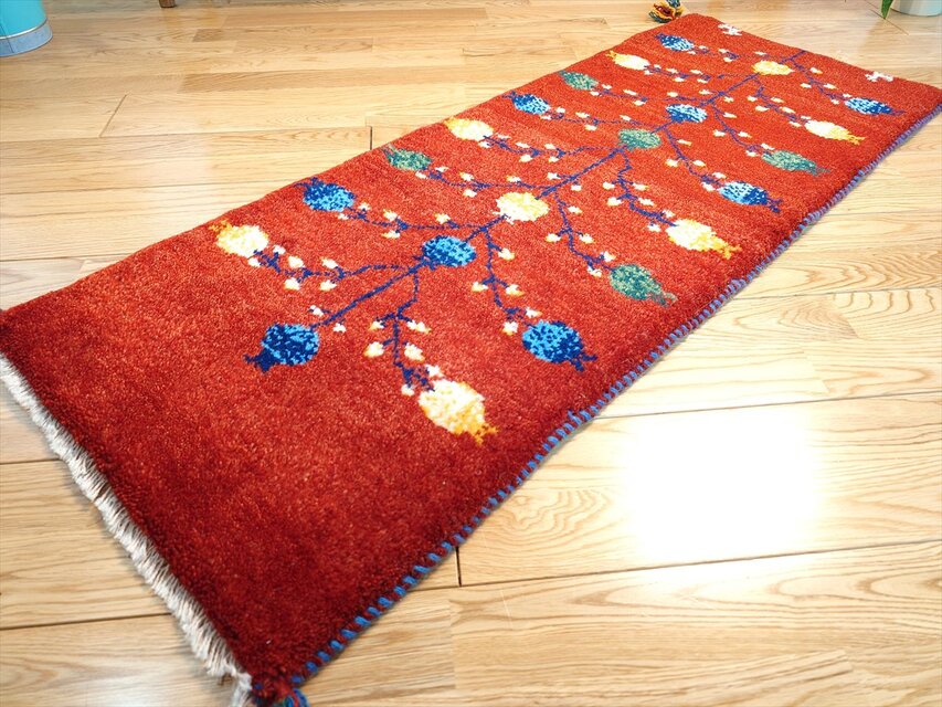 ペルシャ ギャッベ ミニランナー ラグ 115x44cm 茜色 ザクロの実