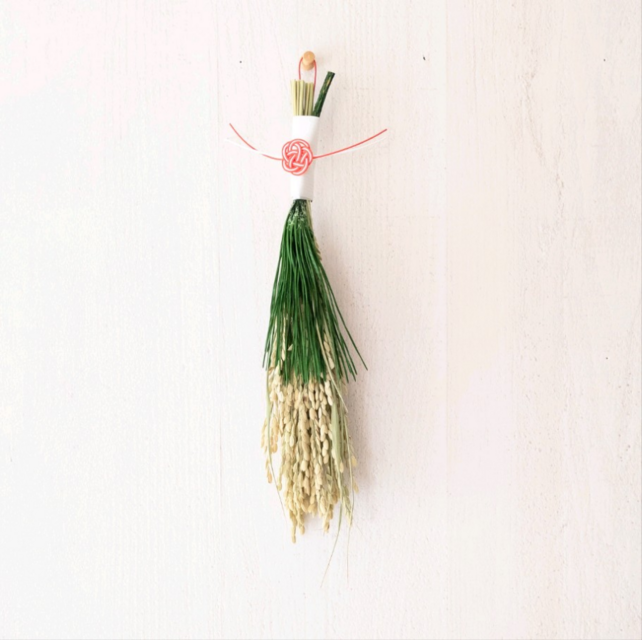 シンプル松と稲穂飾り　お正月飾り　水引　プリザーブドフラワー　ドライフラワー