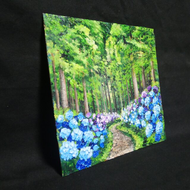 油絵【梅雨の紫陽花の道】 | iichi 日々の暮らしを心地よくする