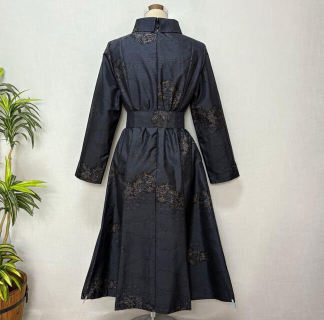 着物リメイク　鴛鴦花文　ロングワンピース 着物リメイク 鴛鴦花文 ロングワンピース 着物リメイク 鴛鴦花文