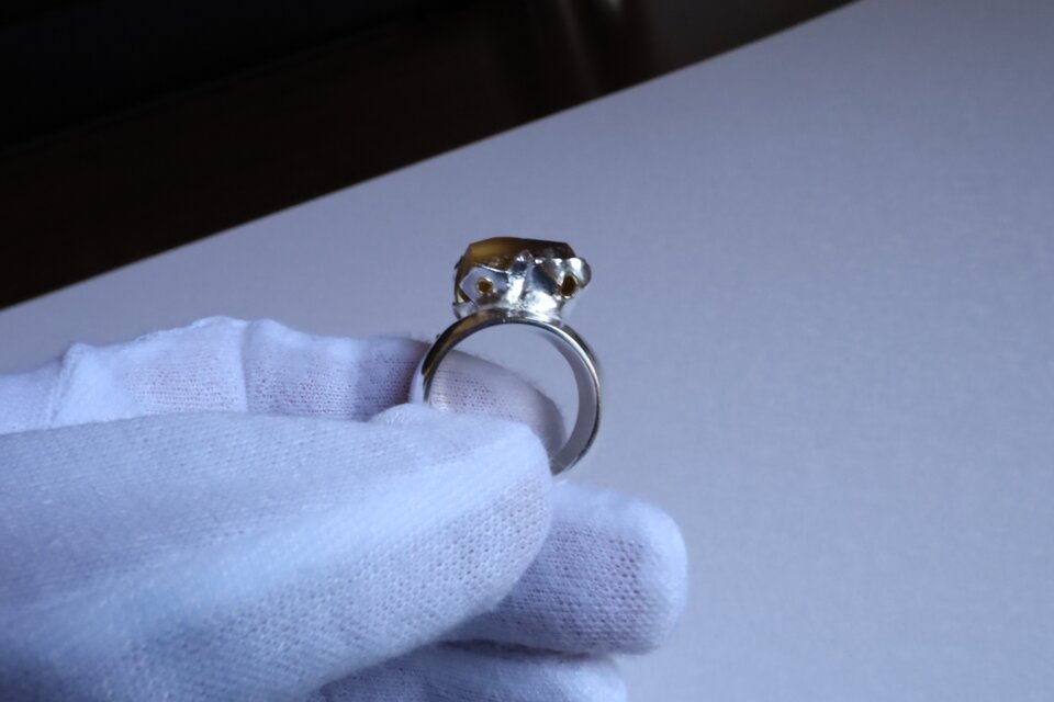 シトリン原石結晶リング「黄昏」 | iichi 日々の暮らしを心地よくする