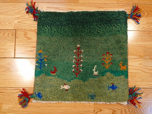 ペルシャ ギャッベ ミニマット ラグ 横41x40cm ヤギ 風景 魚 T9689G