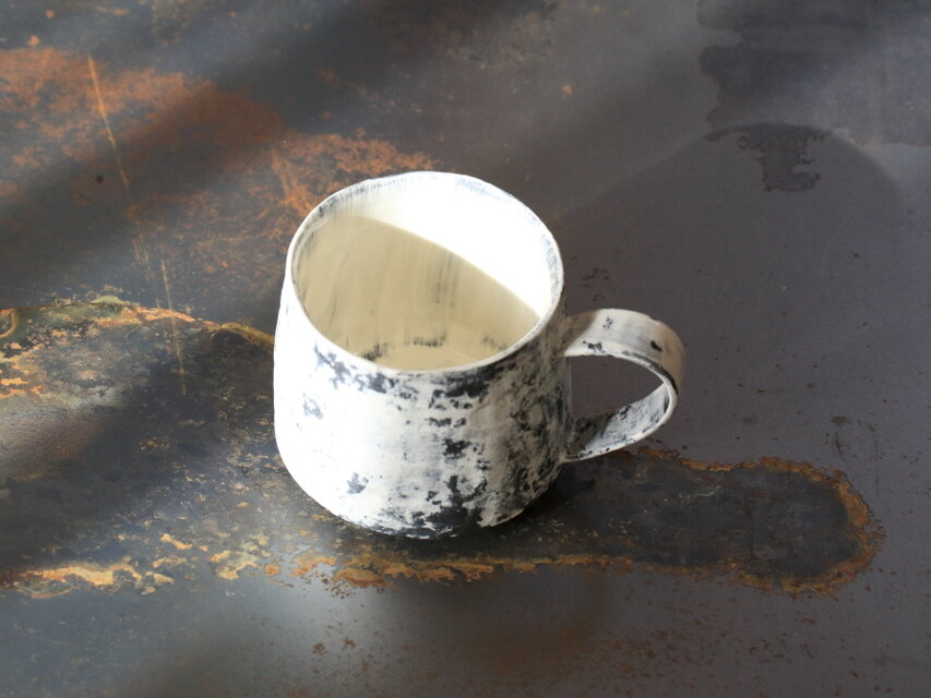 手びねり台形マグ180ml【131】 | iichi 日々の暮らしを心地よくする