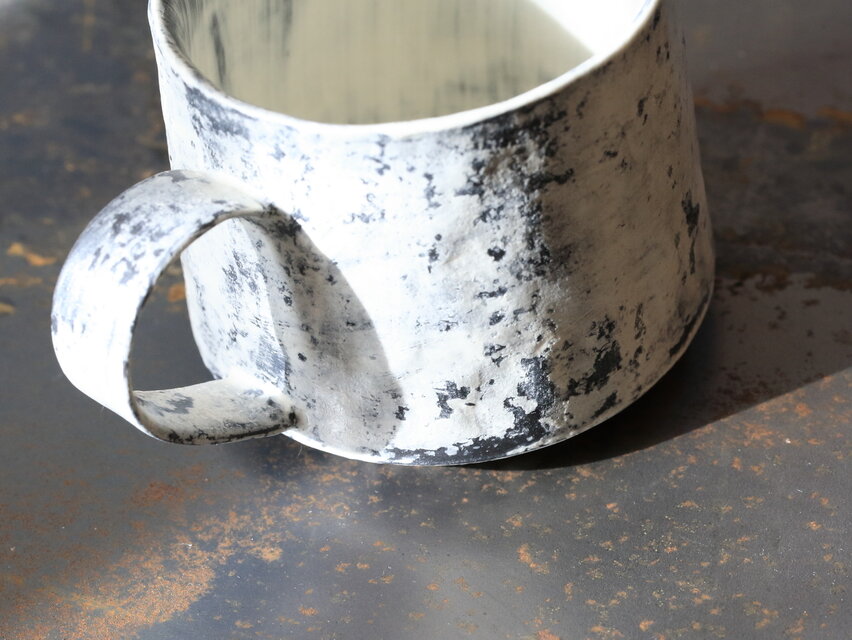 手びねり台形マグ180ml【132】 | iichi 日々の暮らしを心地よくする