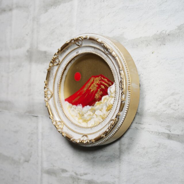 油絵 円形ミニ絵画 【赤富士】【金】 | iichi 日々の暮らしを心地よく