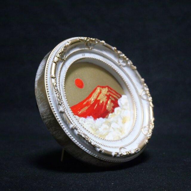 油絵 油彩 油彩画 絵 絵画 円形ミニ絵画 【赤富士】【金】 油絵 円形ミニ絵画 【赤富士】【金】 | iichi 日々の暮らしを心地よく