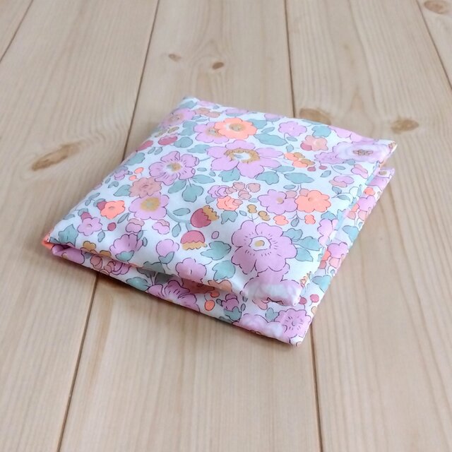 リバティ 携帯ティッシュケース BOXティッシュから詰替え ベッツィ