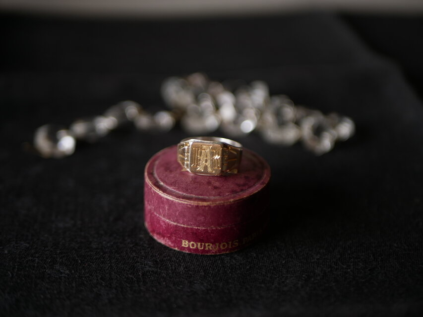 希少　ヴィンテージ　リング　925 アンティーク　アメリカ　シグネット 希少 ヴィンテージ リング シルバー 925 シグネット アメリカ ユーロ