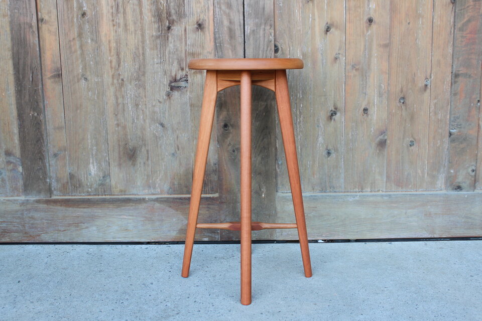 桜スツール　無垢材 桜スツール 無垢材