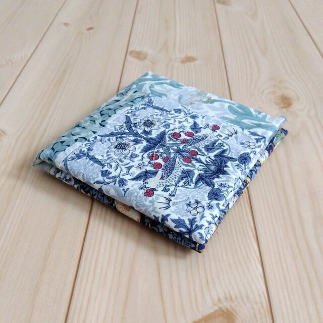 V&Aウィリアムモリス パッチワークの携帯ティッシュケース ボックス