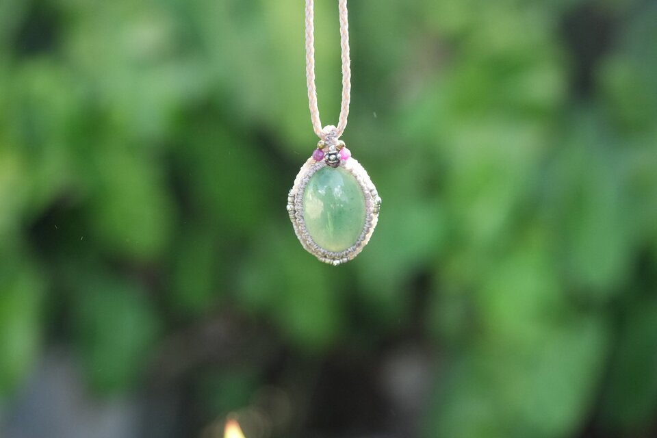 深い緑ミャンマーJede☆翡翠☆ マクラメネックレス1952 | iichi 日々の