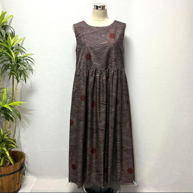 着物リメイク 大島紬花柄ワンピース 2WAY ジャンパースカート ふんわり