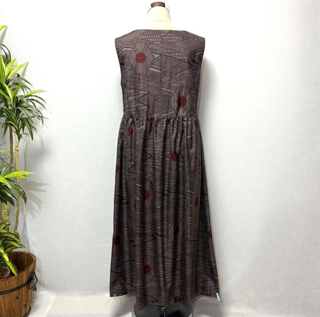 着物リメイク 大島紬花柄ワンピース 2WAY ジャンパースカート ふんわり