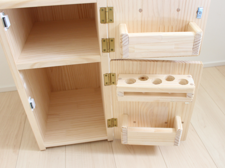 完成品]おままごと冷蔵庫 | iichi 日々の暮らしを心地よくする
