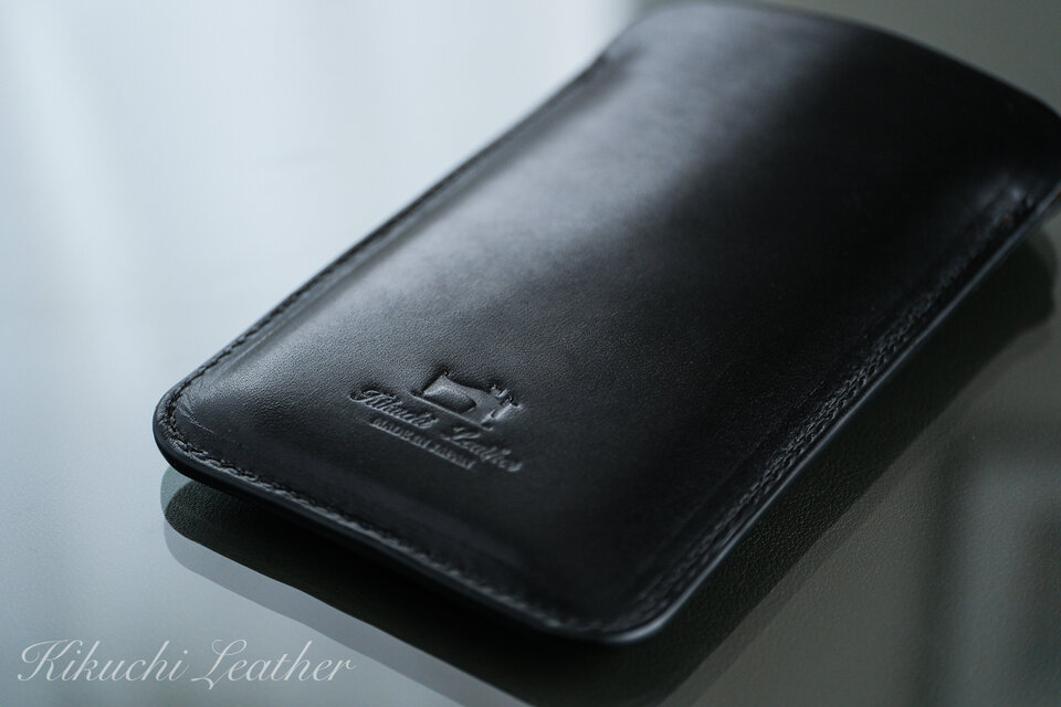 RIVER》ハードレザー スリーブケース （iPhone Air専用）《2colors